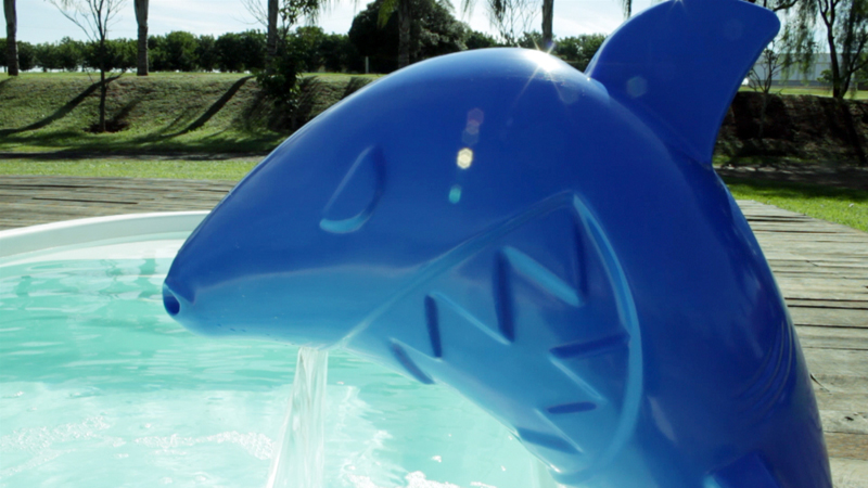 Cascata Rupert diversão lazer crianças piscina elegancia azul closed fiji branca