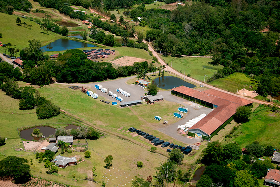 Swimming Pools Factory and Pool Molds in Gravataí/RS